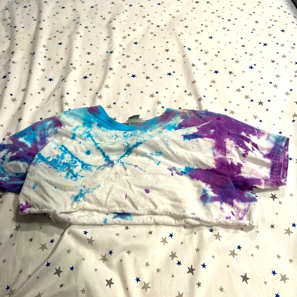 Crop top size 3-4 tie diy